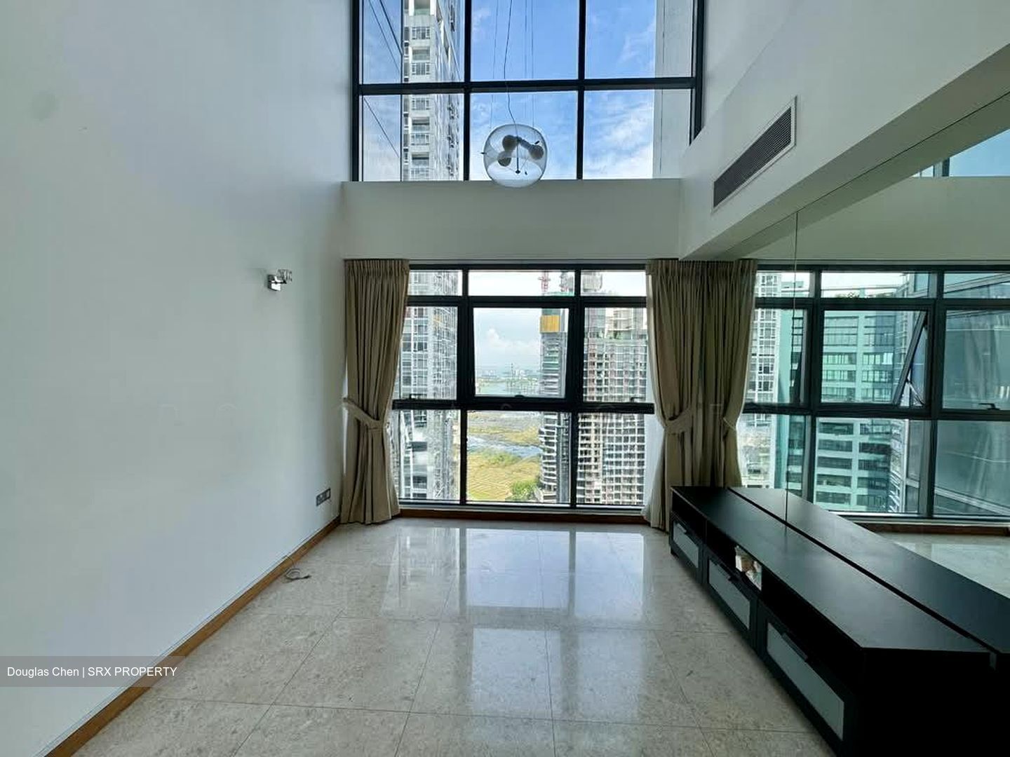 Icon (D2), Apartment #560640231